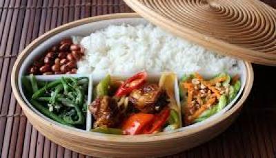 Sài Gòn thiên đường ẩm thực thức ăn ngon quận 4
